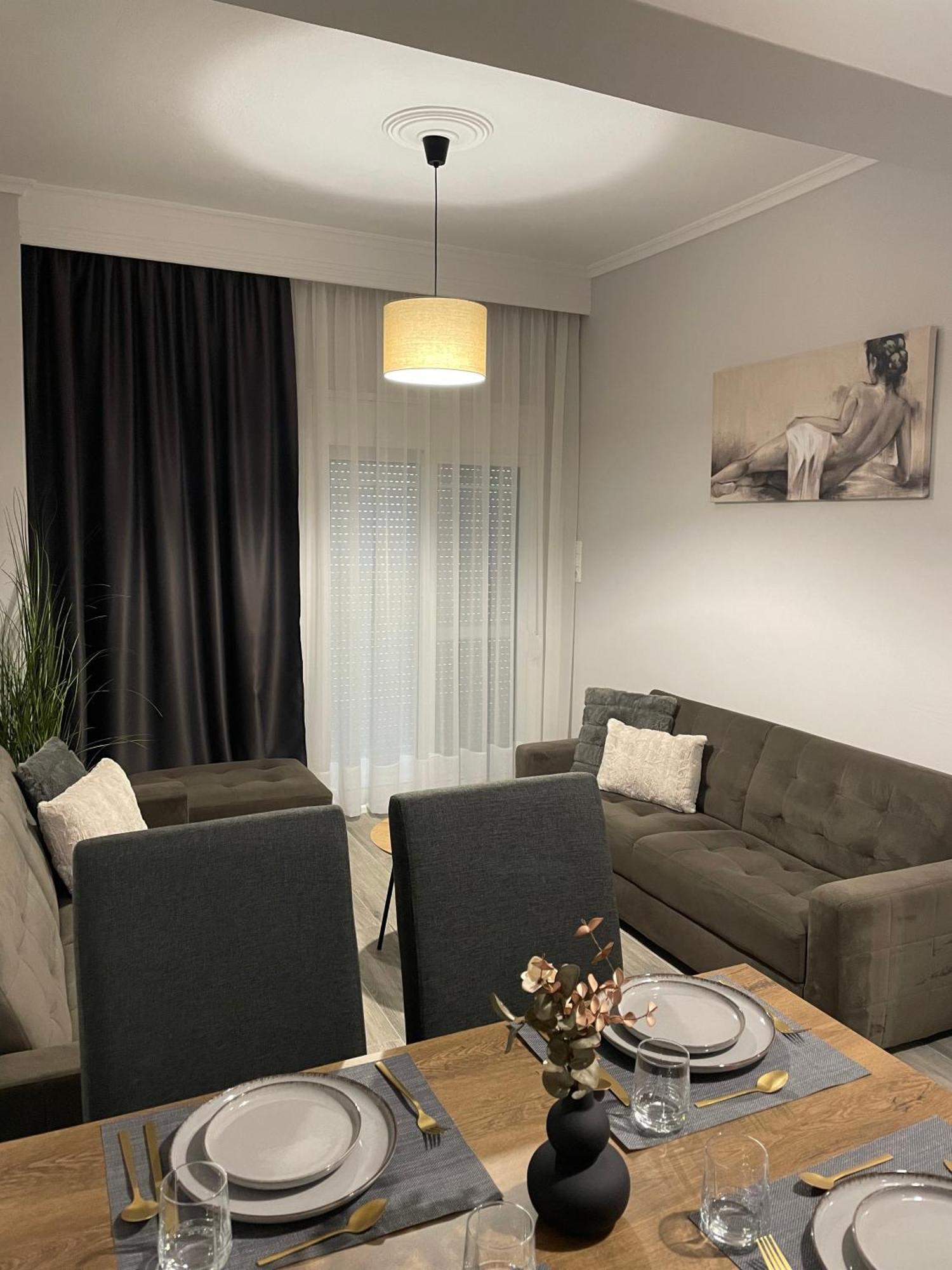 Dt Luxury Apartment Néa Péramos Esterno foto