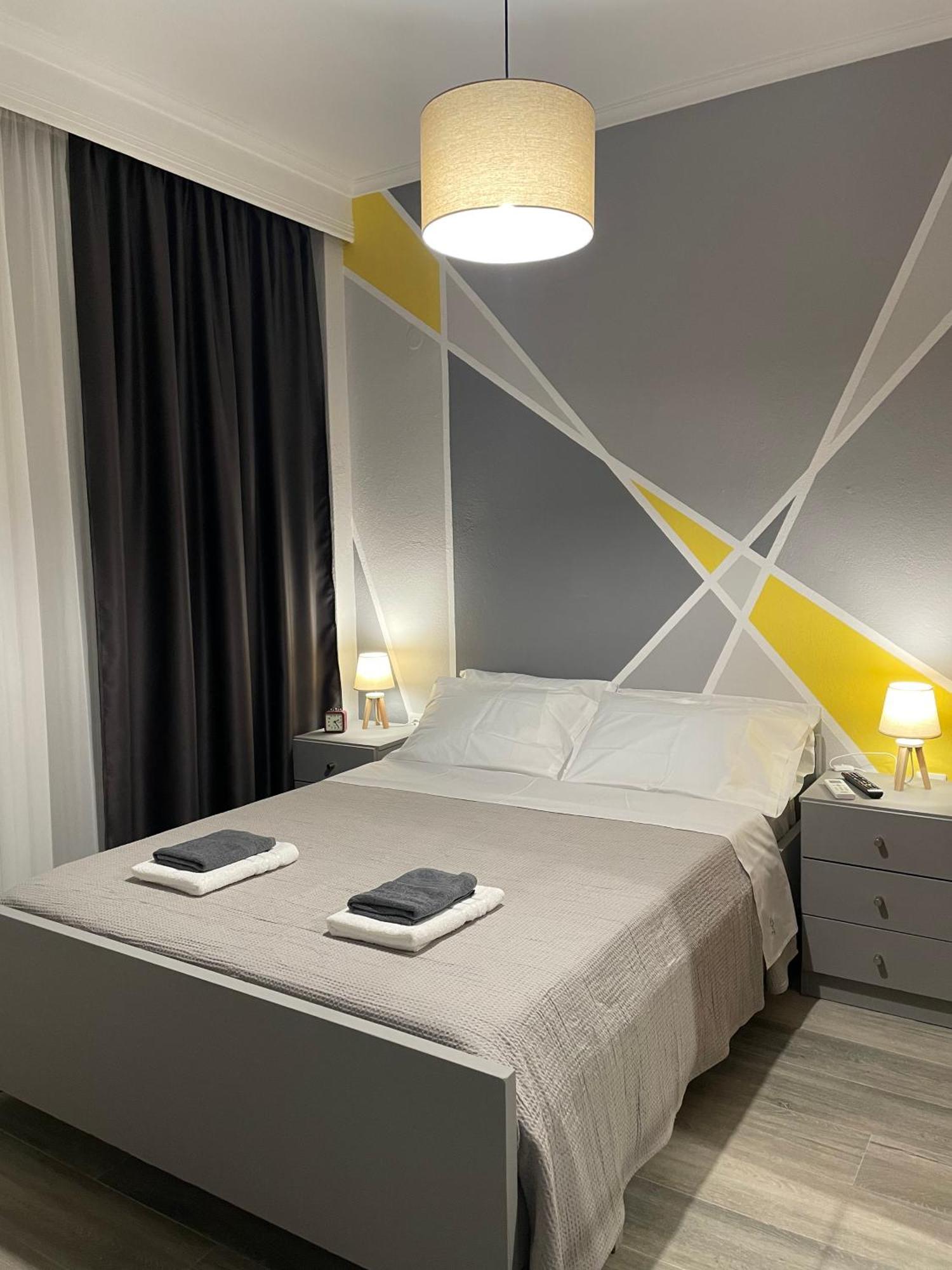 Dt Luxury Apartment Néa Péramos Esterno foto